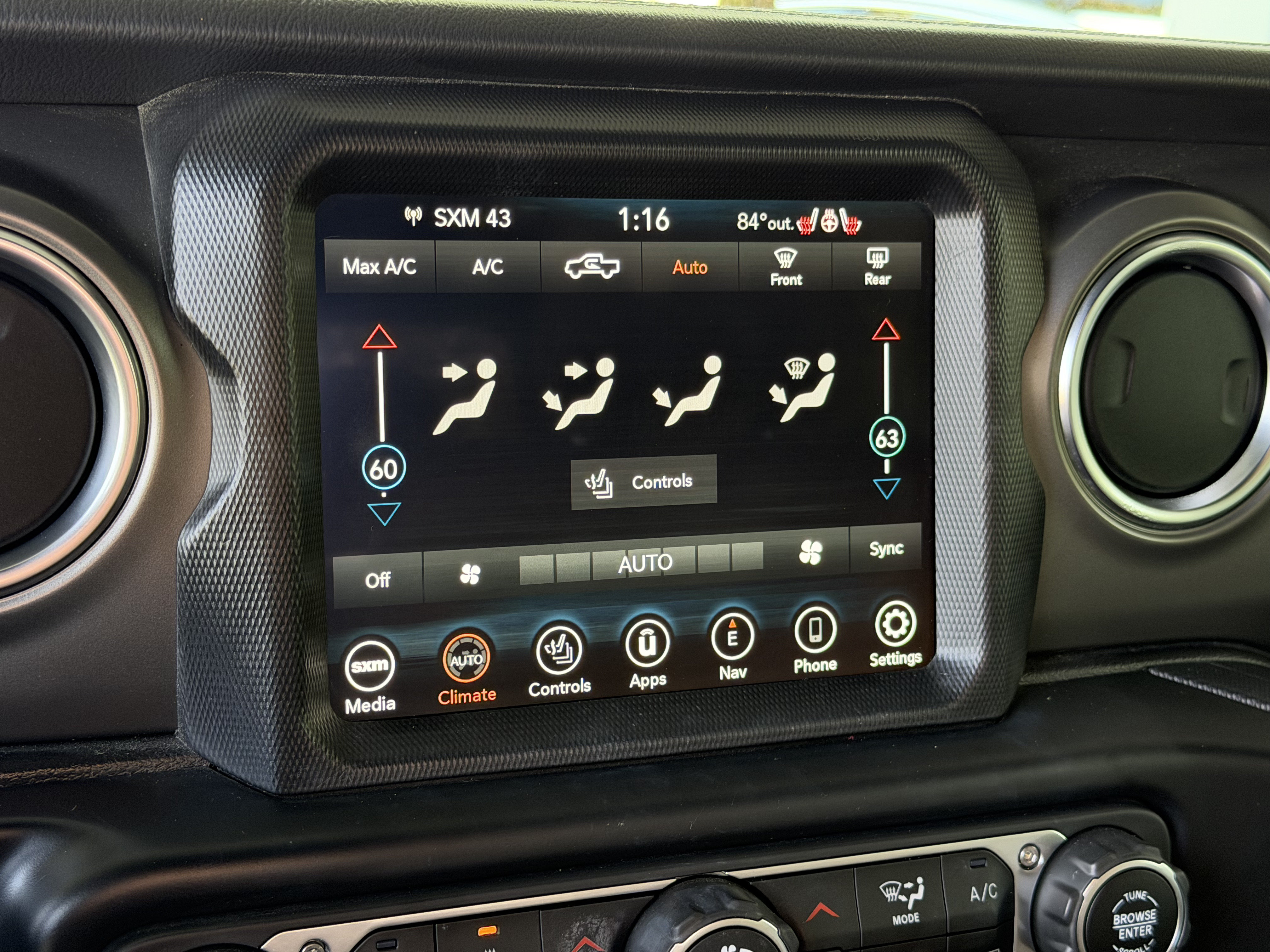 Used 2022 Jeep Gladiator Rubicon w/ LED Lighting Group AWD/4WD image 36