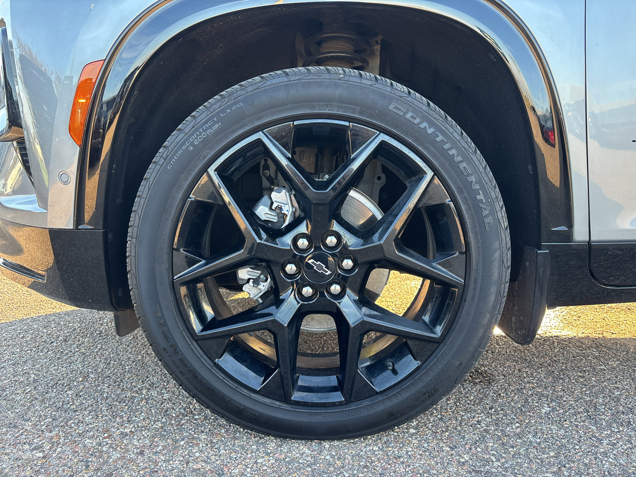 Used 2026 Chevrolet Traverse RS w/ LPO, Floor Liner Package FWD image 22