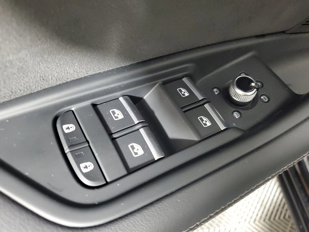 Used 2022 Audi S4 Premium Plus AWD/4WD image 18