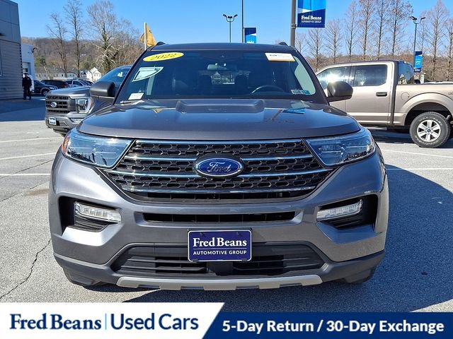 Used 2022 Ford Explorer XLT w/ Equipment Group 202A AWD/4WD image 3