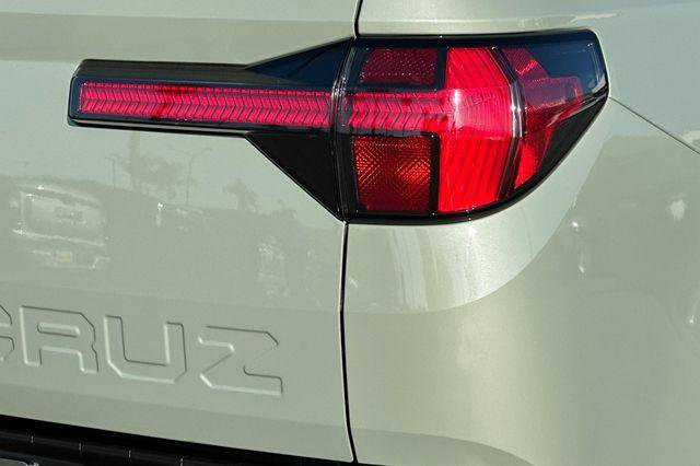 Certified 2026 Hyundai Santa Cruz SE image 27