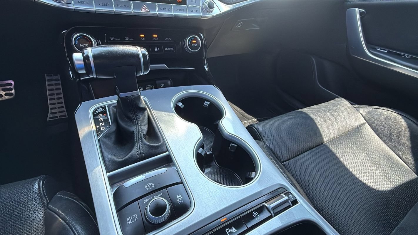 Used 2018 Kia Stinger GT AWD/4WD image 27