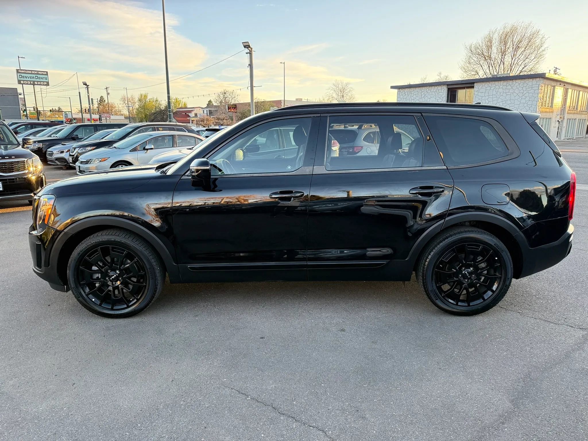 Used 2022 Kia Telluride SX w/ Nightfall Edition Package image 6