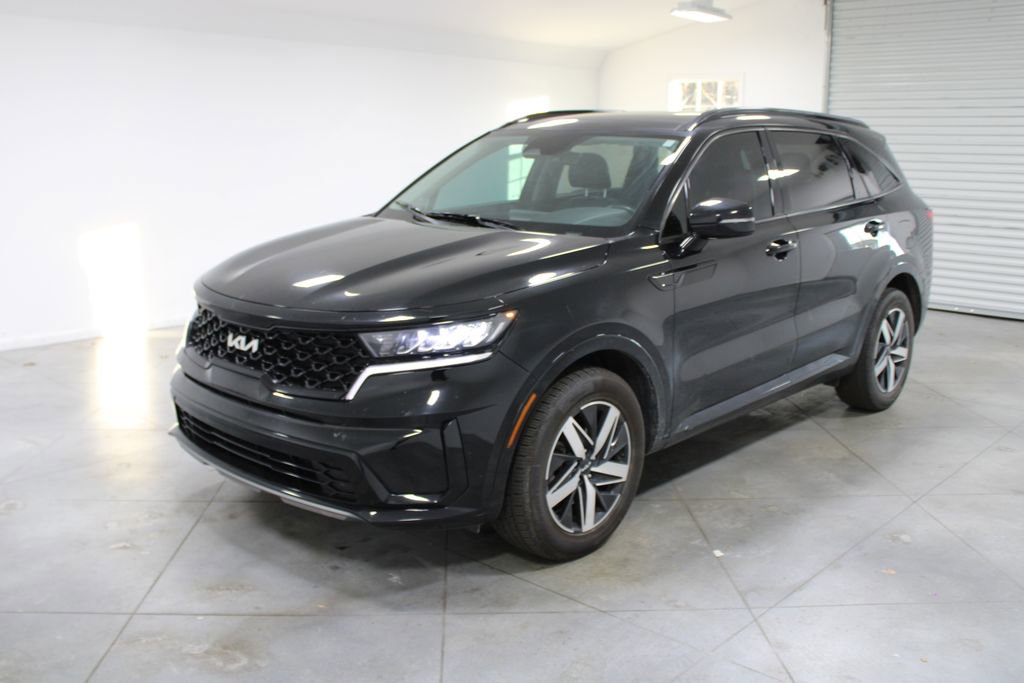 Used 2023 Kia Sorento S w/ Panoramic Sunroof Package image 4