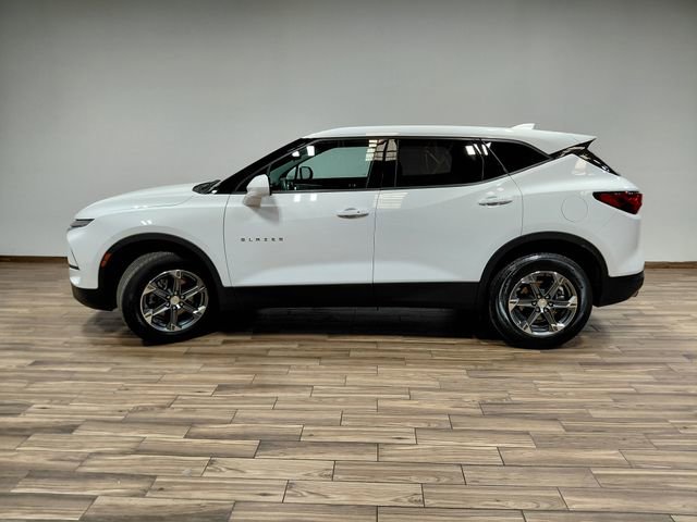 Certified 2025 Chevrolet Blazer LT AWD/4WD image 15
