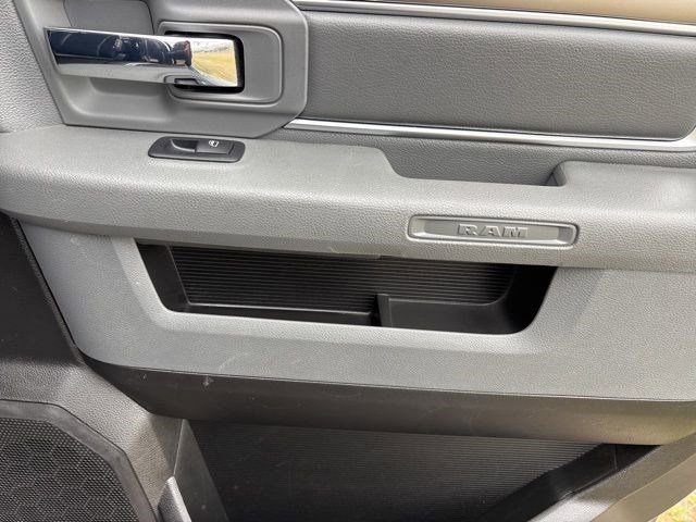 Used 2019 RAM 1500 Classic Warlock image 37