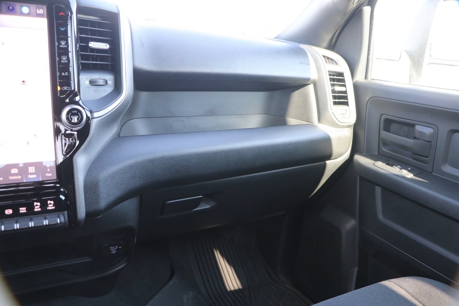 New 2025 RAM 2500 Tradesman AWD/4WD image 25
