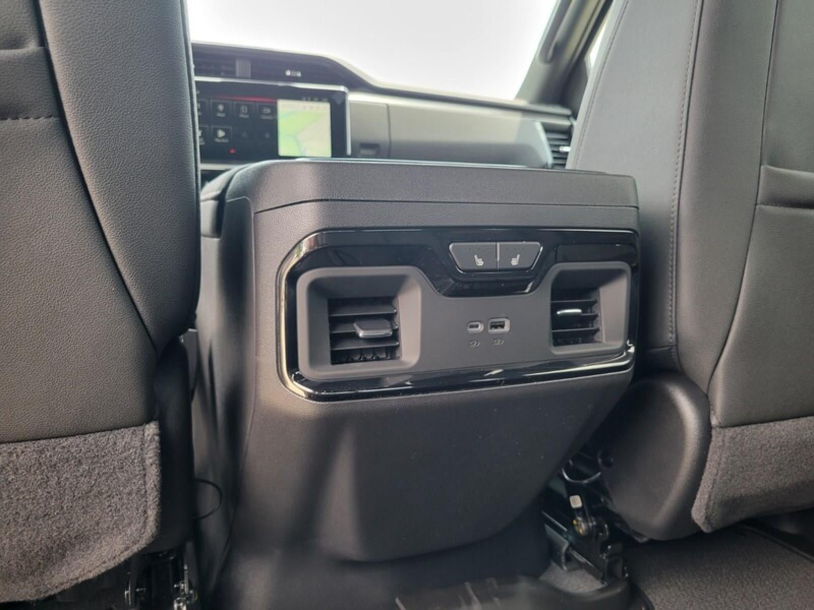 New 2026 GMC Sierra 1500 AT4 w/ AT4 Premium Package AWD/4WD image 23
