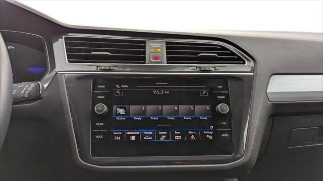 Used 2024 Volkswagen Tiguan S image 27