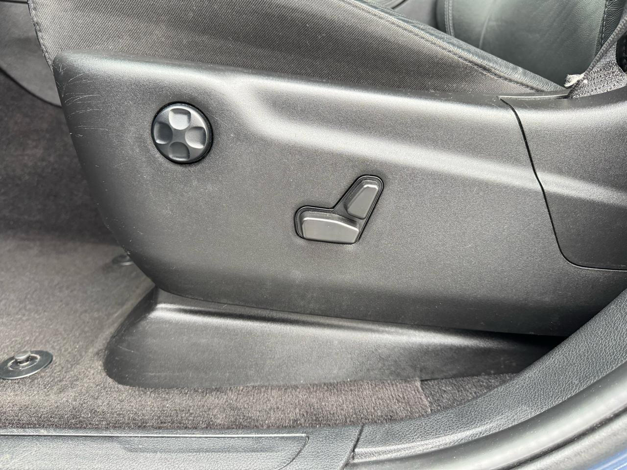 Used 2021 Dodge Durango SXT image 13