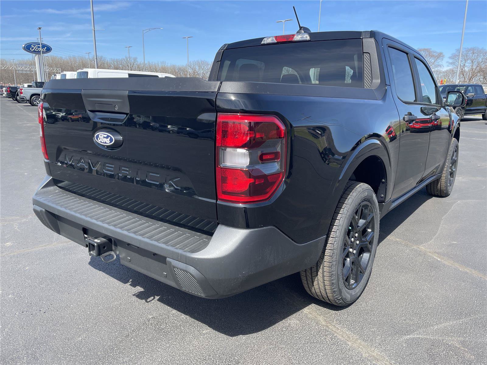 New 2026 Ford Maverick XLT w/ XLT Luxury Package AWD/4WD image 7