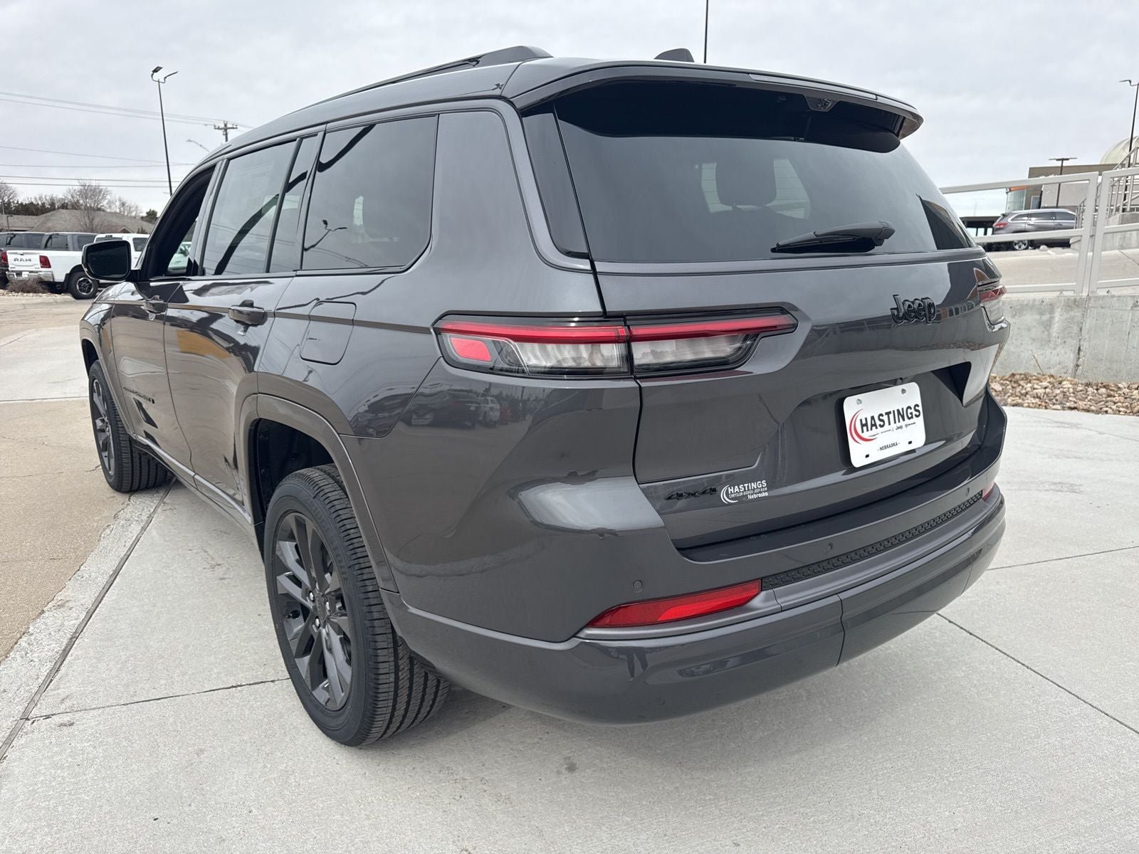 New 2026 Jeep Grand Cherokee L Limited AWD/4WD image 3