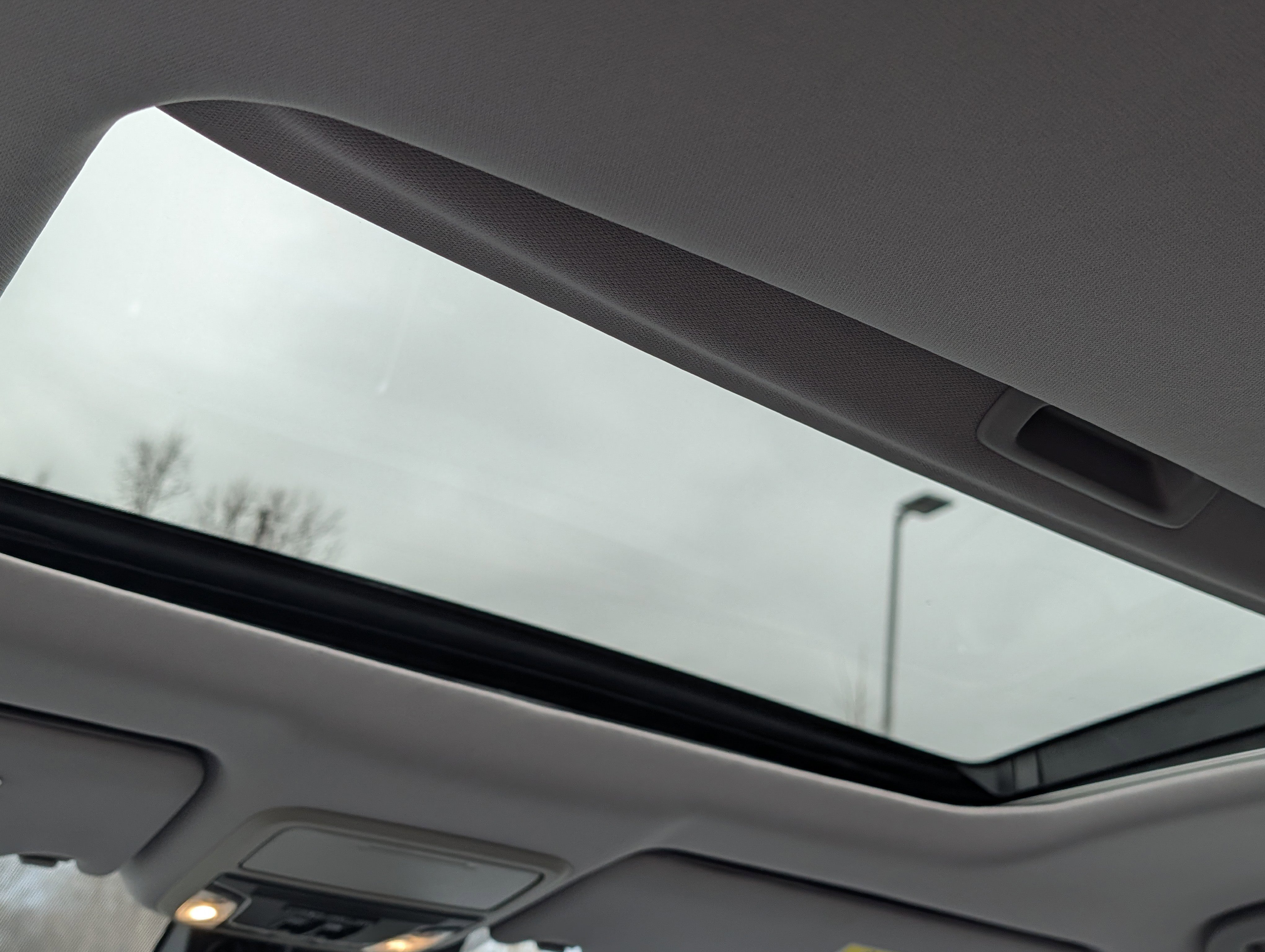 Used 2018 Honda Ridgeline RTL-E image 18