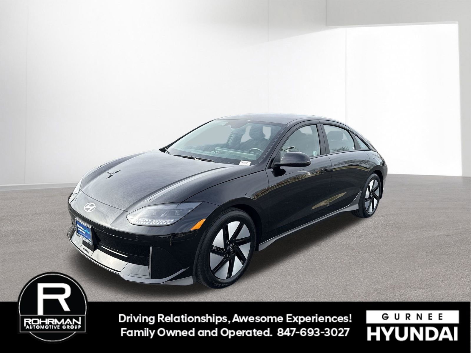 Used 2024 Hyundai Ioniq 6 SE image 1