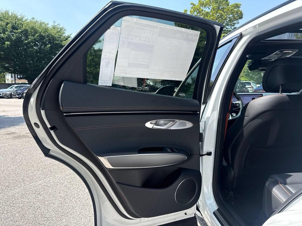 New 2026 Genesis GV70 3.5T Sport Advanced AWD/4WD image 21