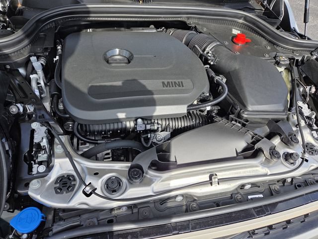 New 2026 MINI Cooper 4-Door Hardtop FWD image 17