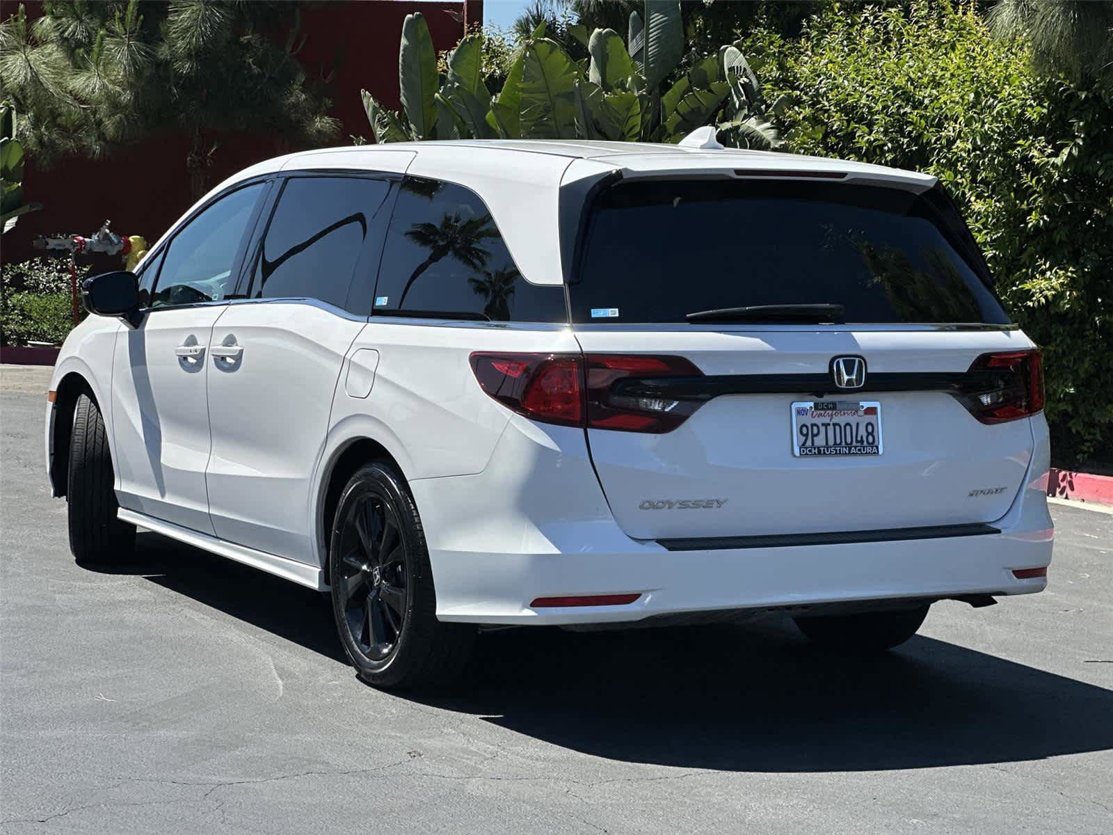 Used 2024 Honda Odyssey Sport image 5