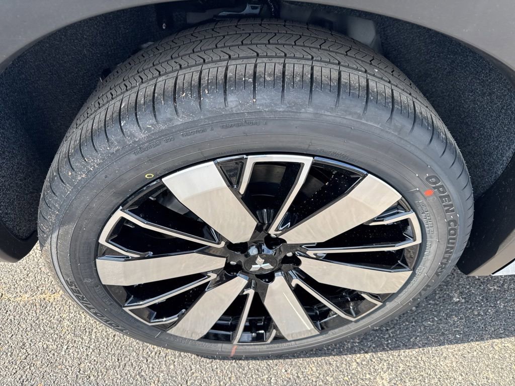 New 2026 Mitsubishi Outlander SEL FWD image 48