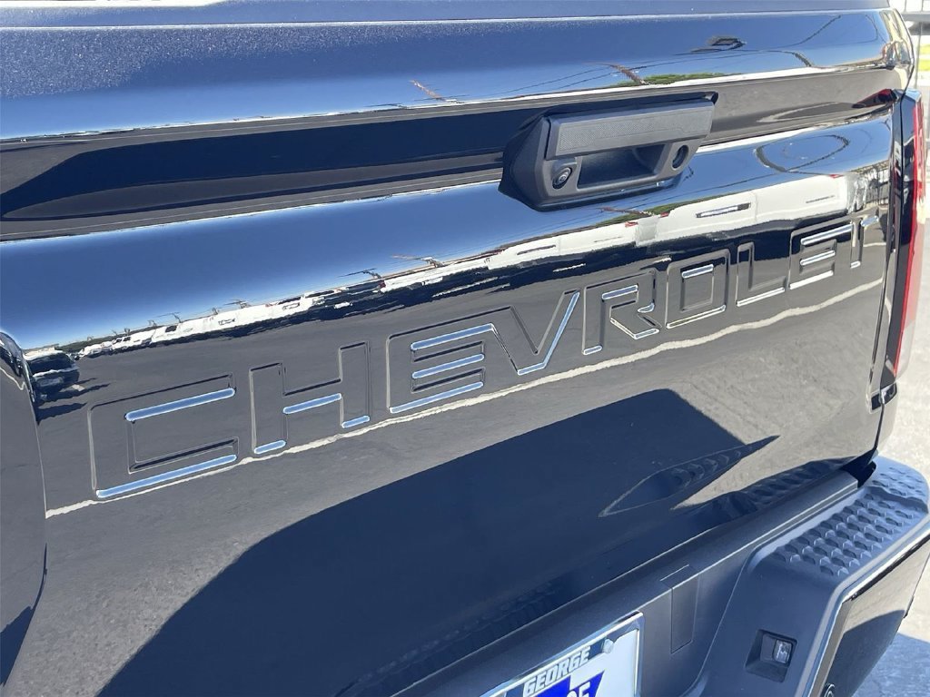 New 2026 Chevrolet Colorado LT RWD image 9