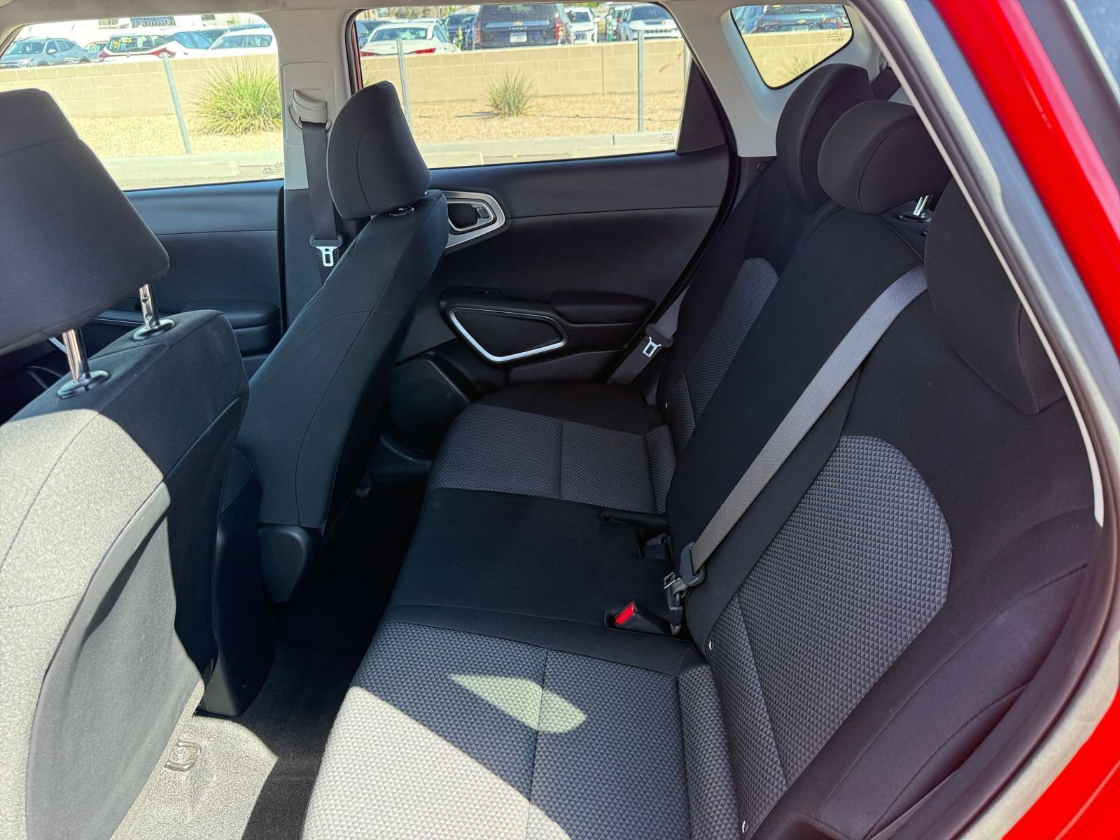 Used 2025 Kia Soul LX w/ LX Technology Package image 25