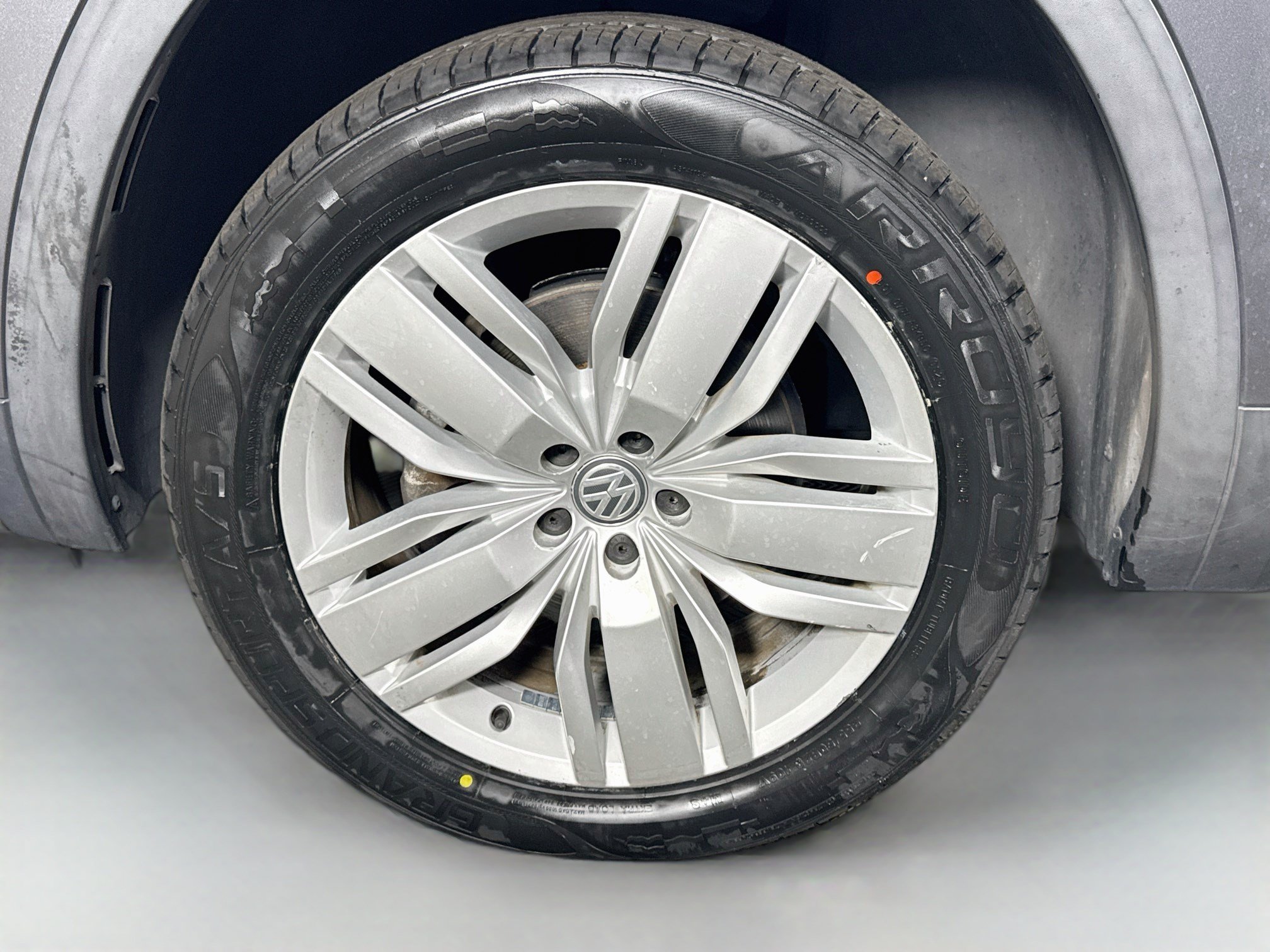 Used 2019 Volkswagen Atlas SEL AWD/4WD image 38