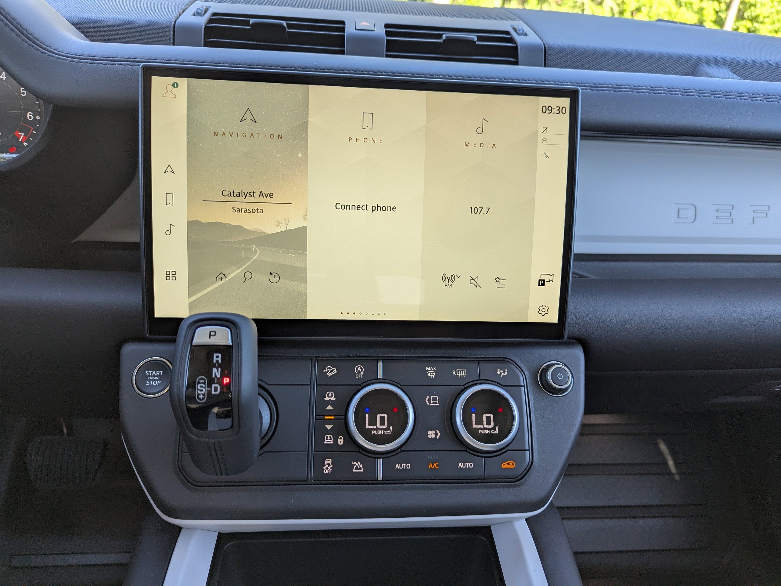 New 2026 Land Rover Defender 110 S image 23