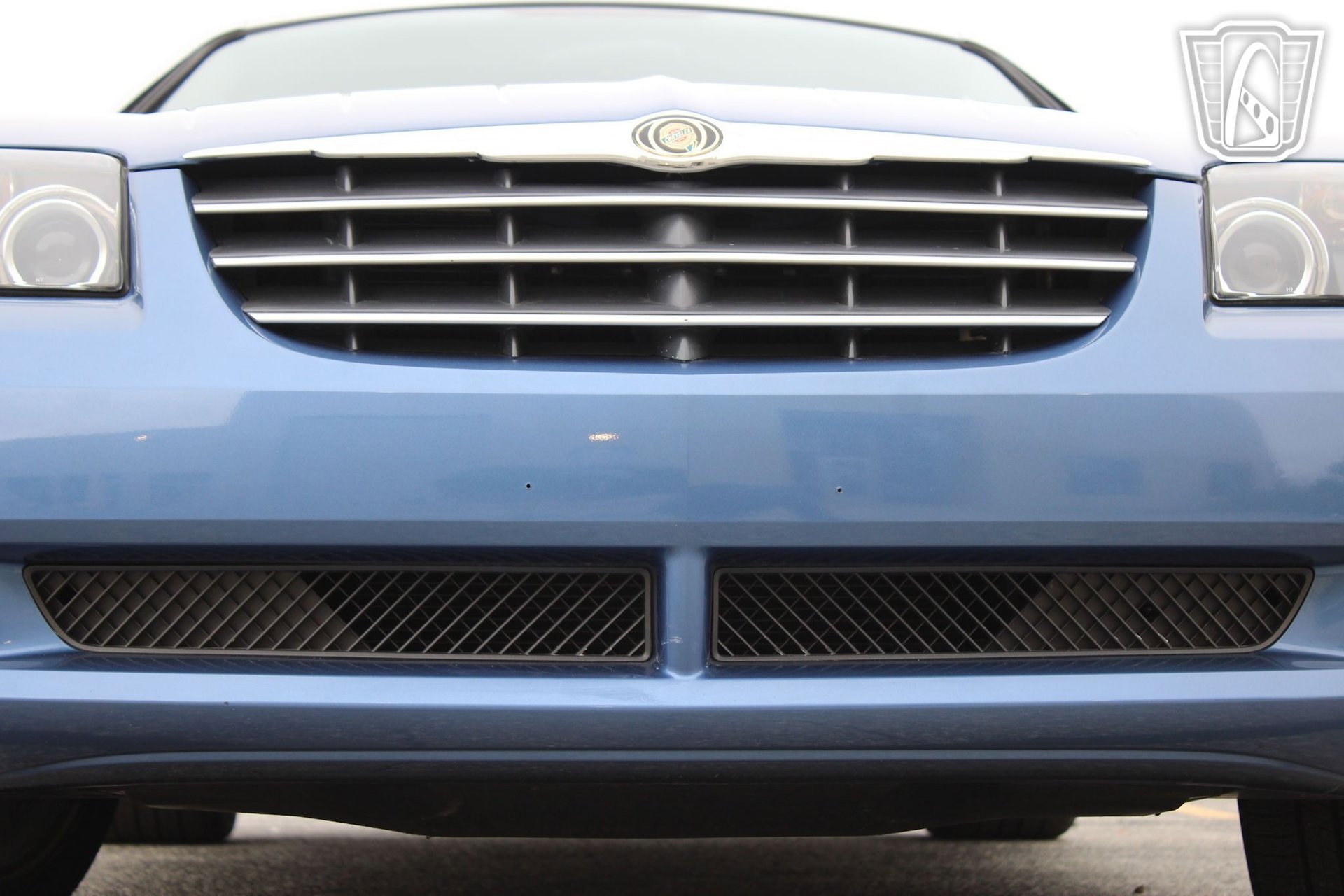 Used 2007 Chrysler Crossfire Limited image 25