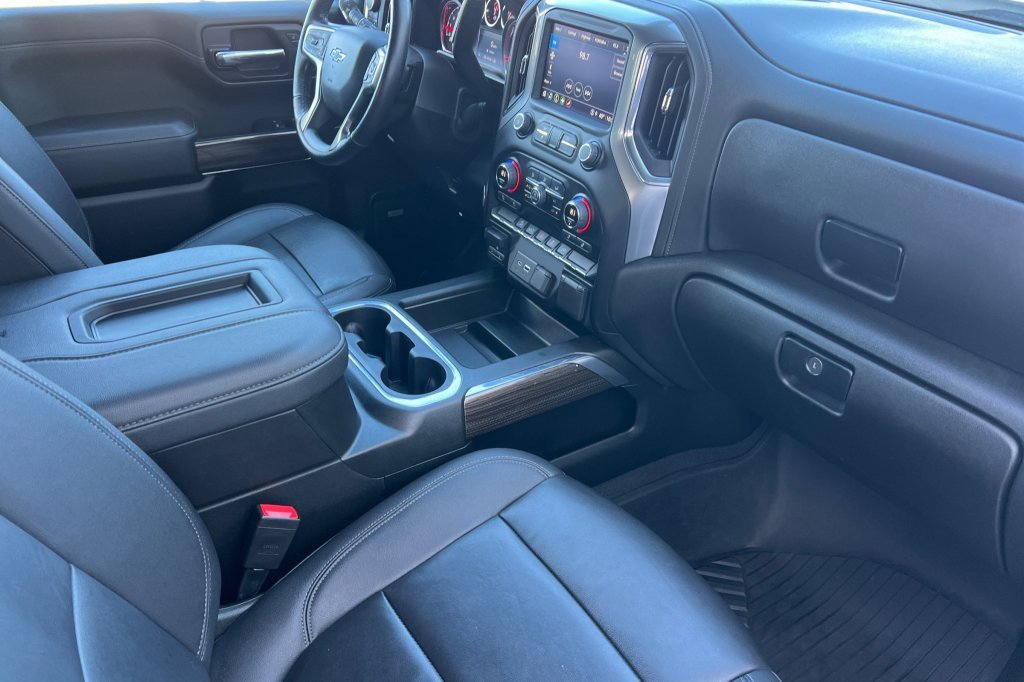 Used 2022 Chevrolet Silverado 1500 LT Trail Boss w/ Convenience Package II image 12