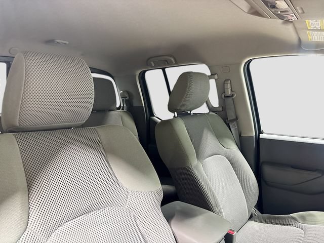 Used 2014 Nissan Frontier SV AWD/4WD image 23