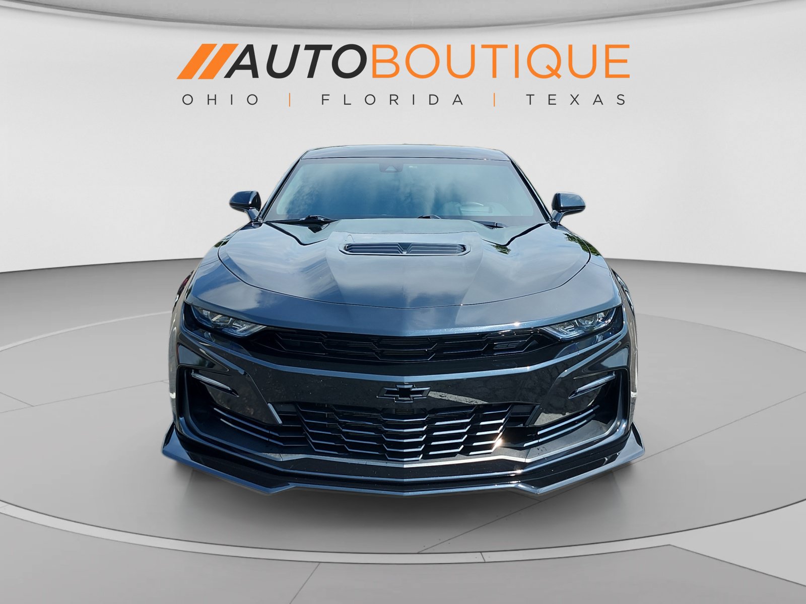 Used 2019 Chevrolet Camaro SS RWD image 16