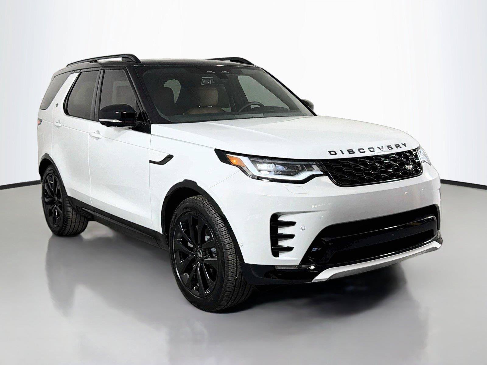 New 2026 Land Rover Discovery Dynamic SE AWD/4WD image 3