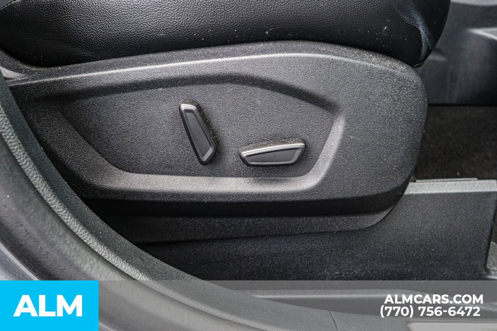 Used 2024 Ford Edge Titanium image 54