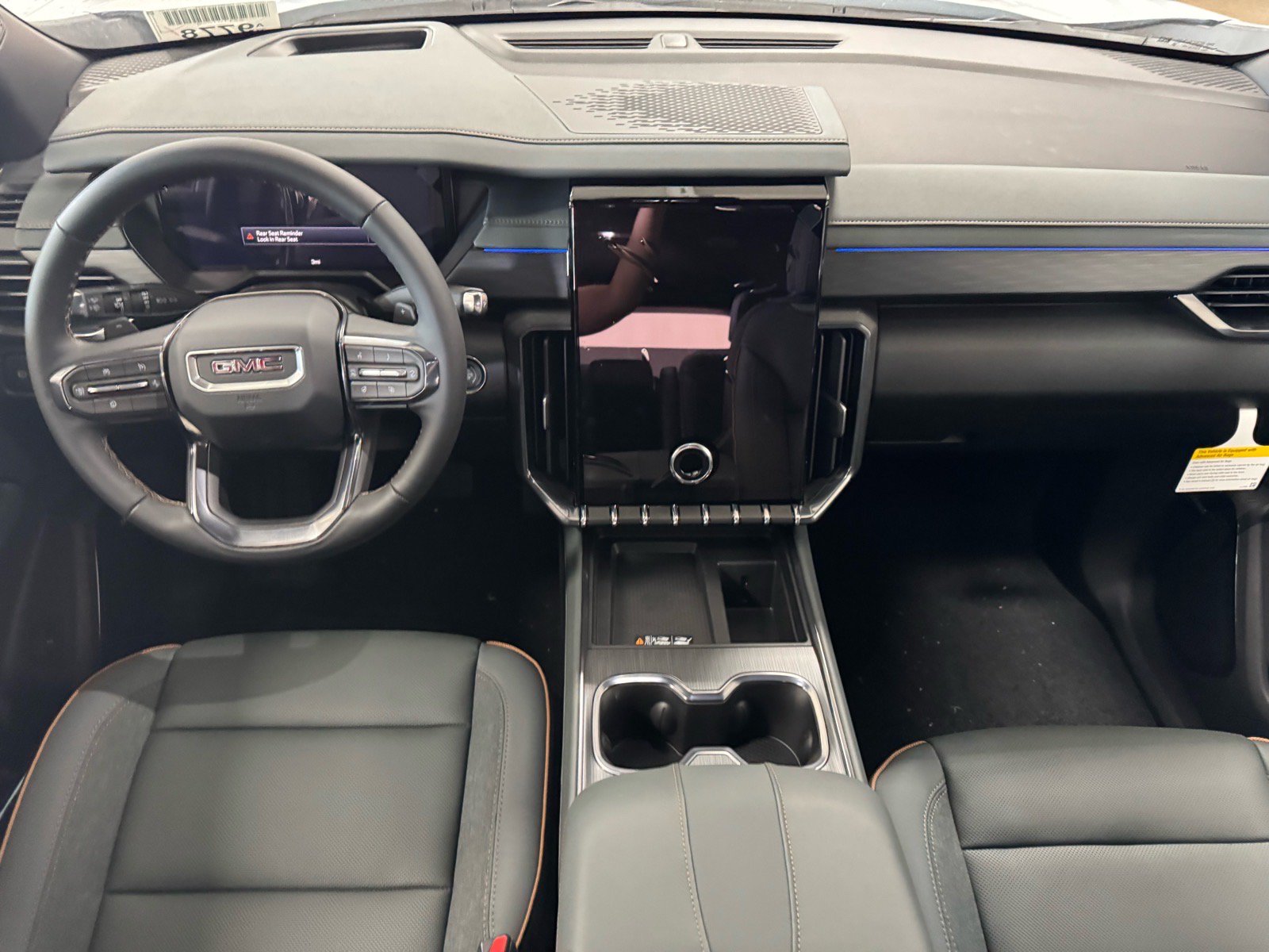 New 2027 GMC Acadia AT4 w/ Luxury Package AWD/4WD image 13