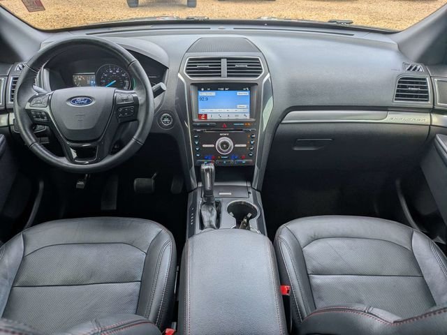 Used 2018 Ford Explorer Sport w/ Equipment Group 401A AWD/4WD image 6