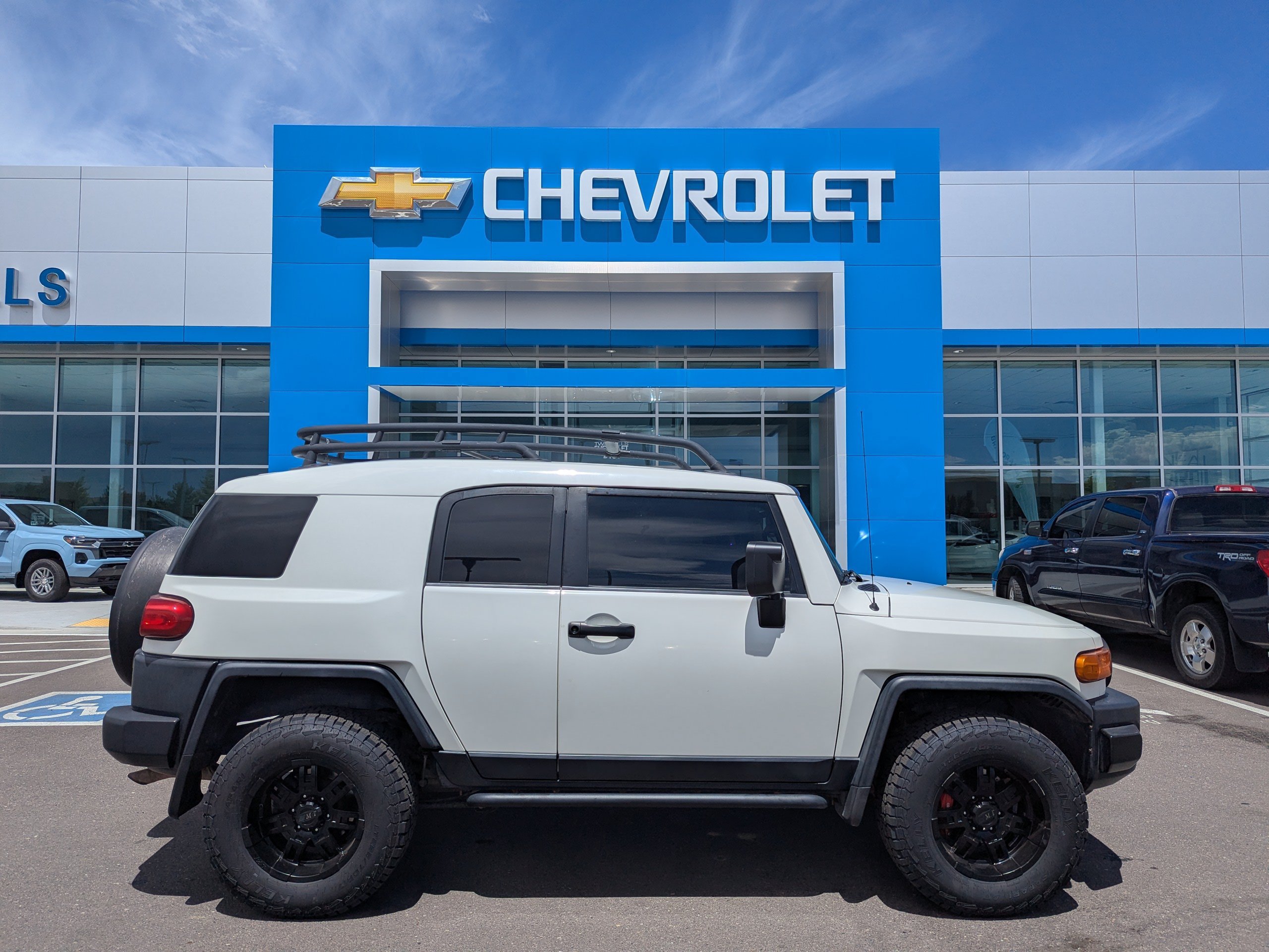 Used 2010 Toyota FJ Cruiser 4WD image 29