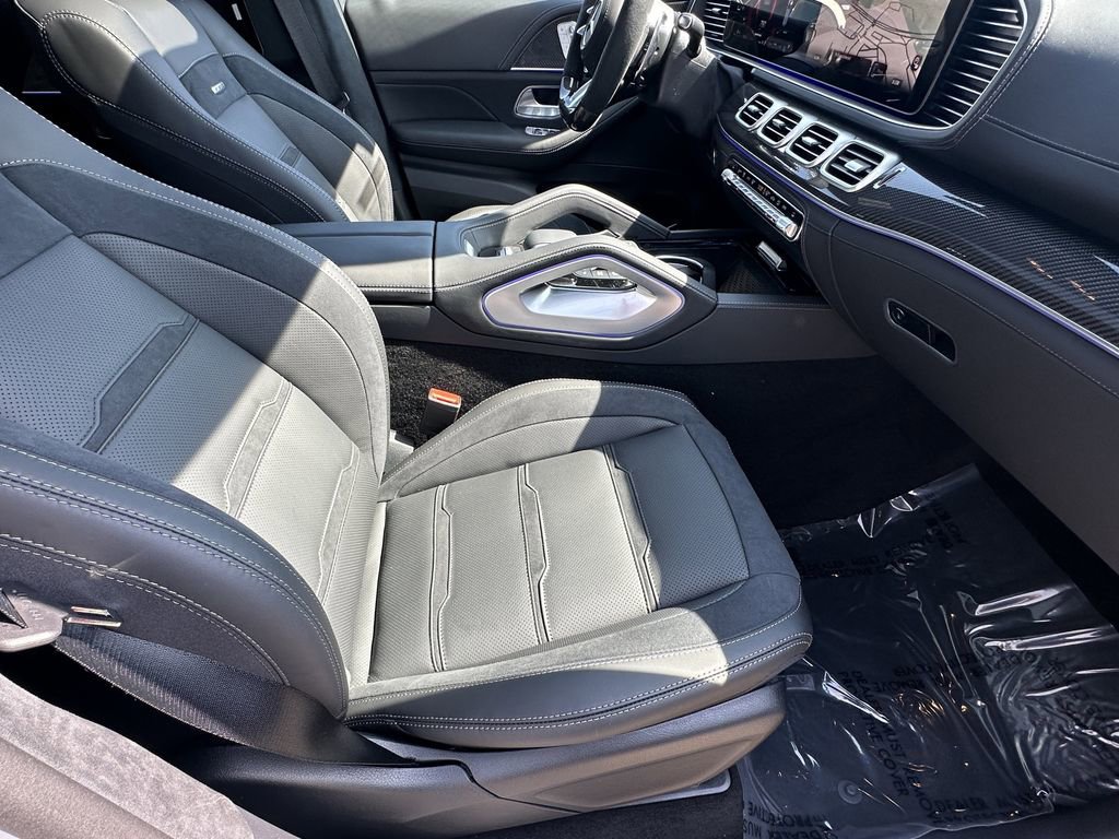 New 2026 Mercedes-Benz GLS 63 AMG 4MATIC image 16