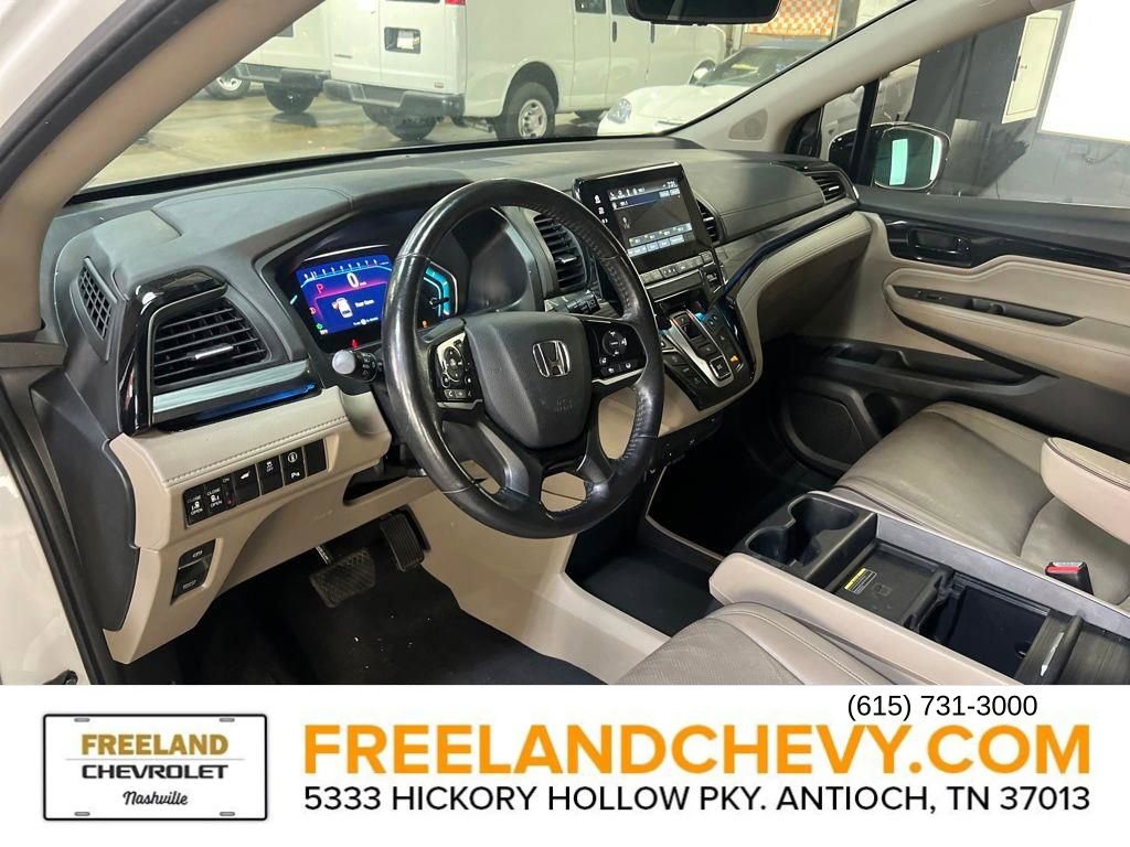 Used 2023 Honda Odyssey Elite image 24