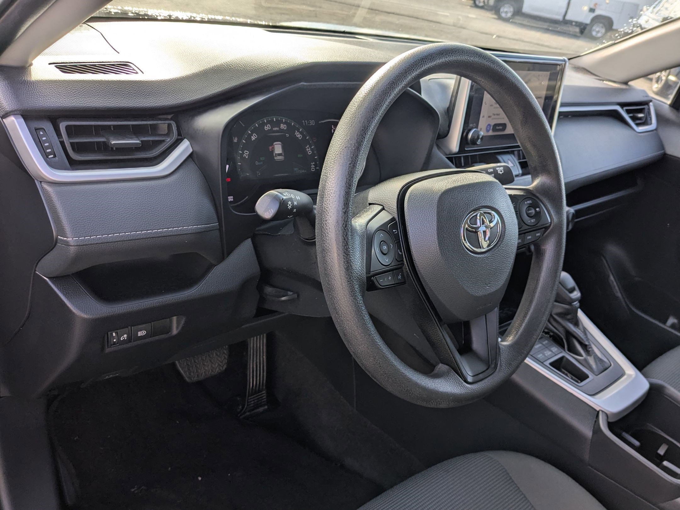 Used 2023 Toyota RAV4 LE image 16