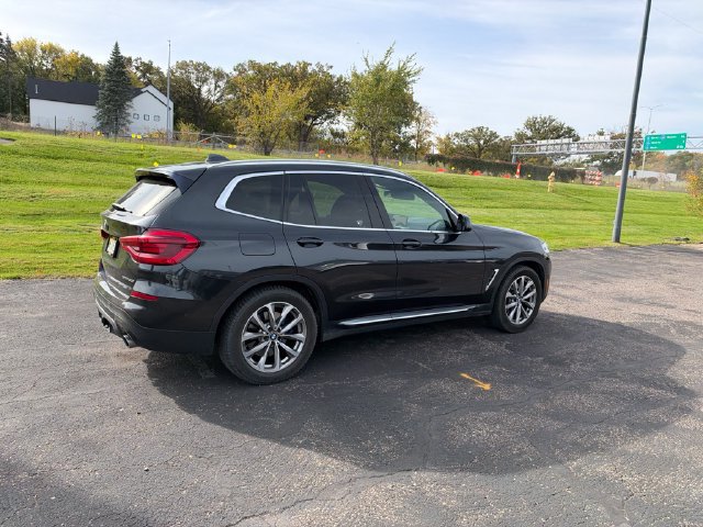 Used 2018 BMW X3 xDrive30i w/ Executive Package AWD/4WD image 19