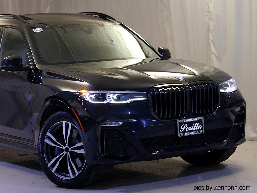 Used 2021 BMW X7 xDrive40i w/ M Sport Package AWD/4WD image 2