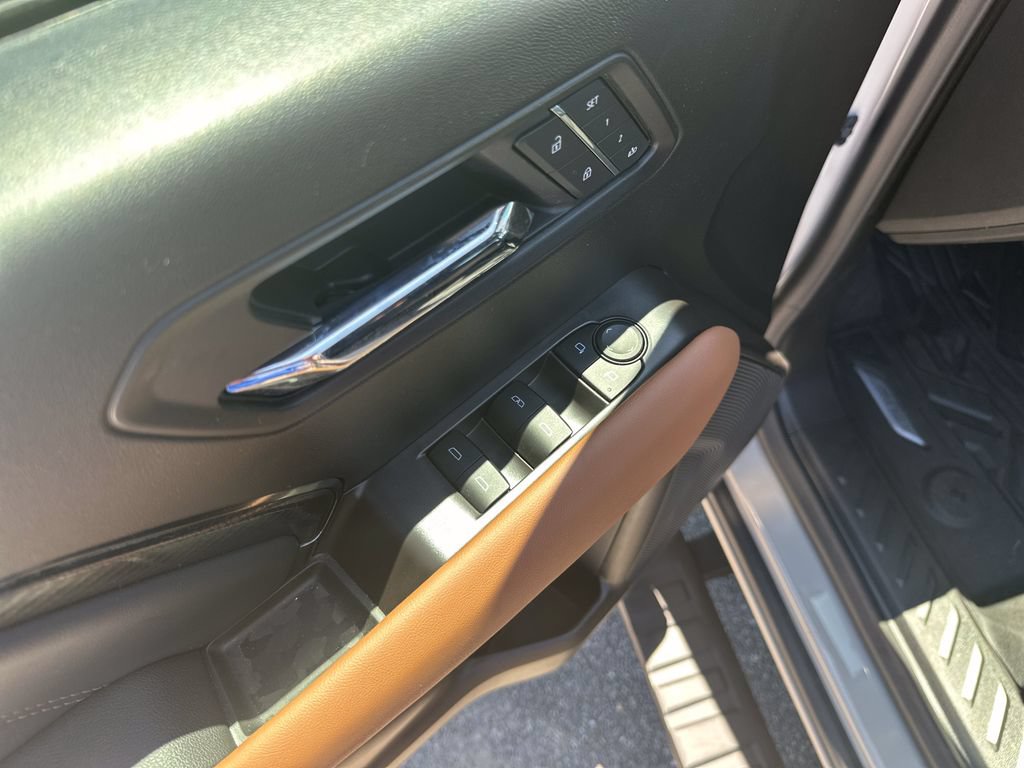 Used 2026 GMC Canyon AT4 w/ AT4 Premium Package AWD/4WD image 20