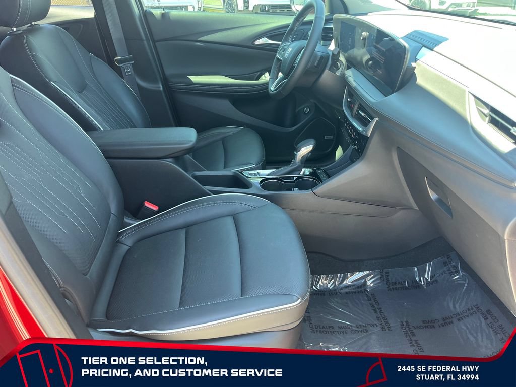 Used 2024 Buick Encore GX Avenir w/ Avenir Technology Package FWD image 19