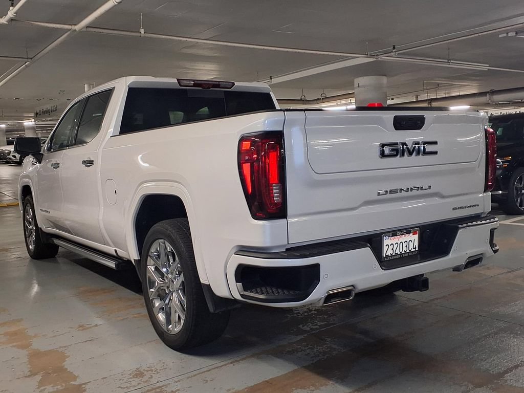 Used 2024 GMC Sierra 1500 Denali w/ Denali Reserve Package AWD/4WD image 3
