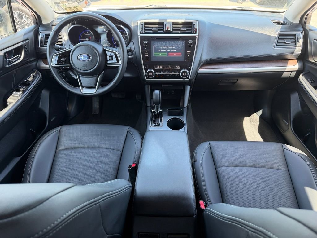 Used 2018 Subaru Outback 3.6R Limited AWD/4WD image 12
