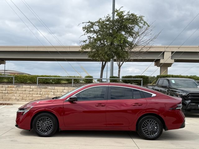 Used 2026 Nissan Sentra SV w/ Floor Mat Package FWD image 8