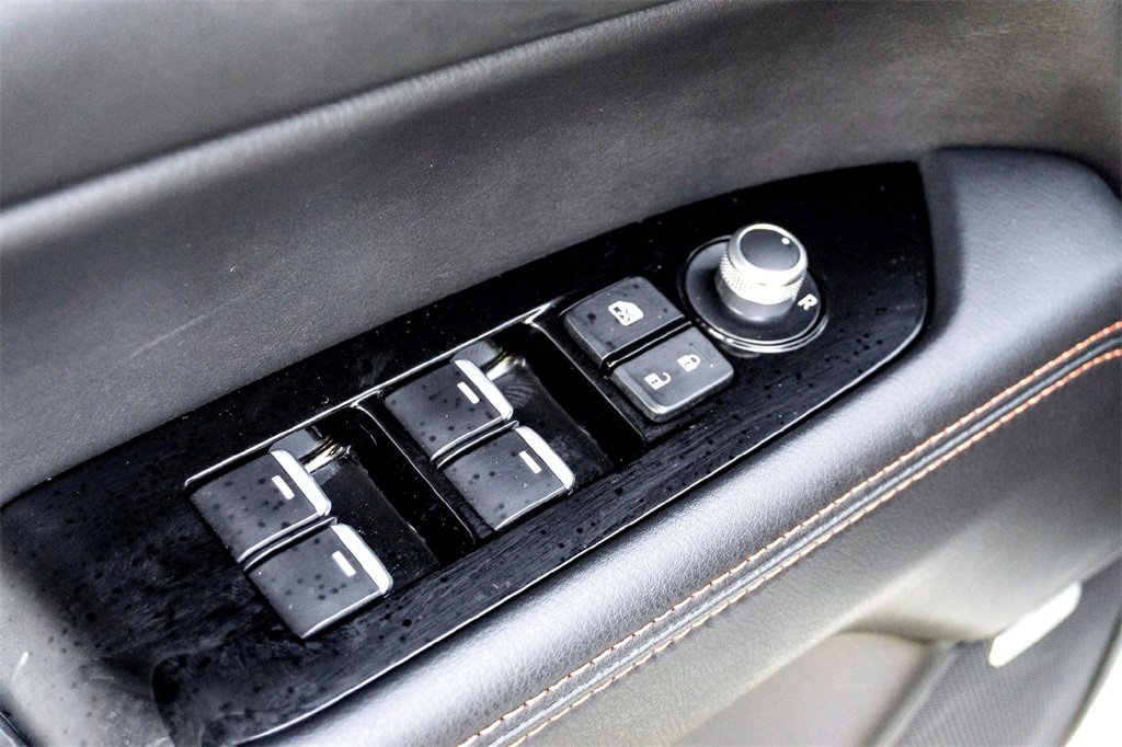 Certified 2025 MAZDA CX-5 Carbon Edition image 11