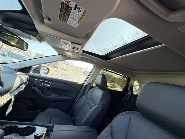 New 2026 Nissan Rogue Platinum w/ Platinum Premium Package image 21