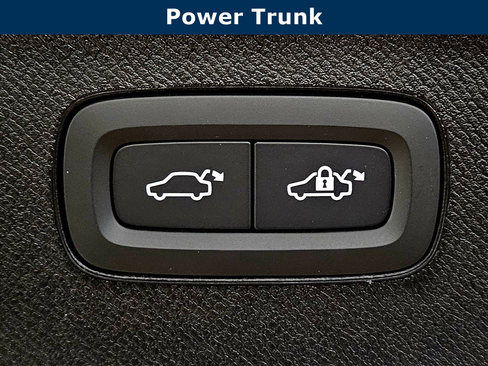 New 2026 Volvo XC90 B5 Plus w/ Protection Package image 37