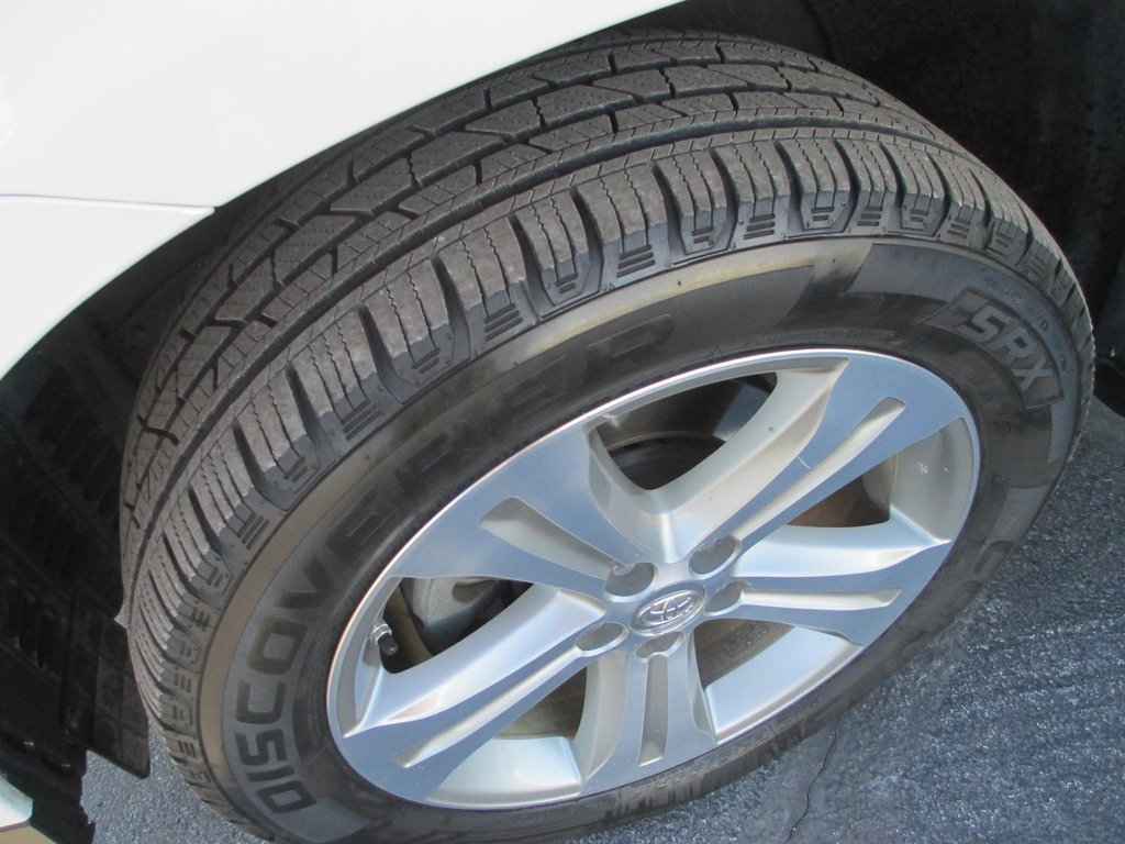 Used 2013 Toyota Highlander Limited image 11