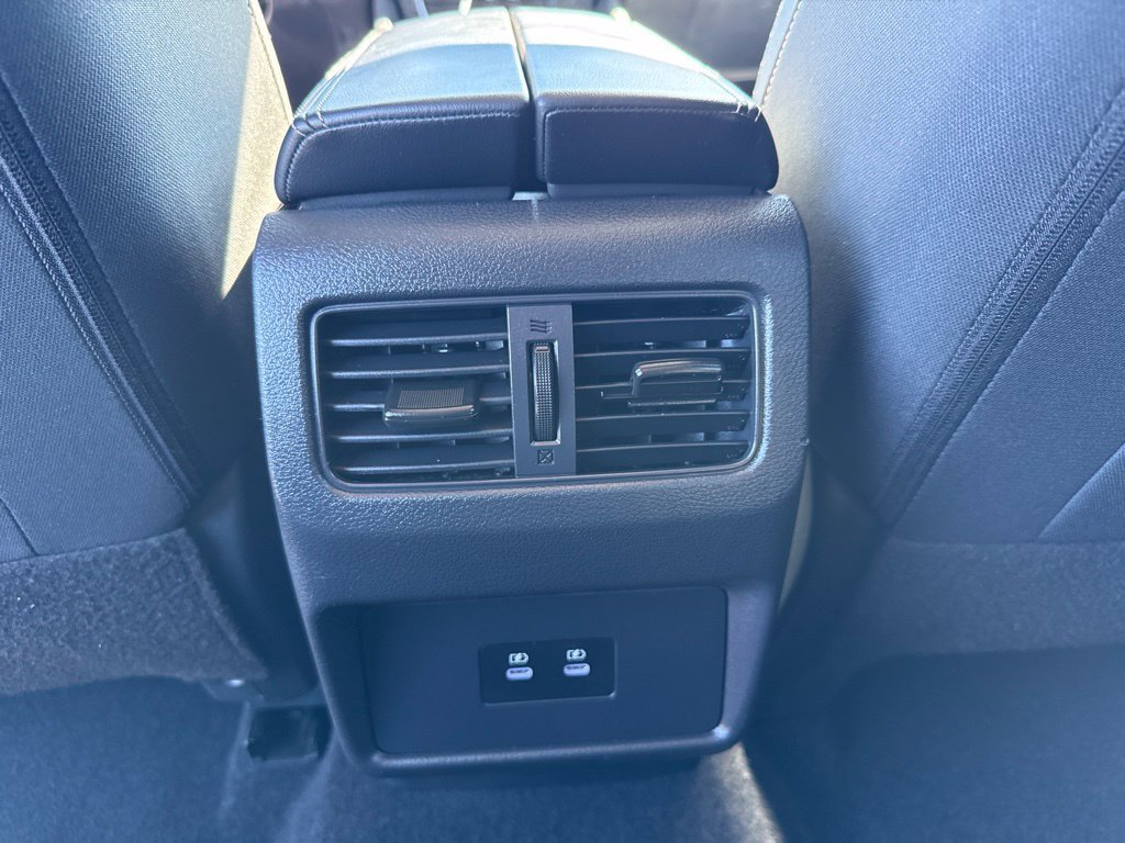 Certified 2026 Nissan Rogue SV AWD/4WD image 26